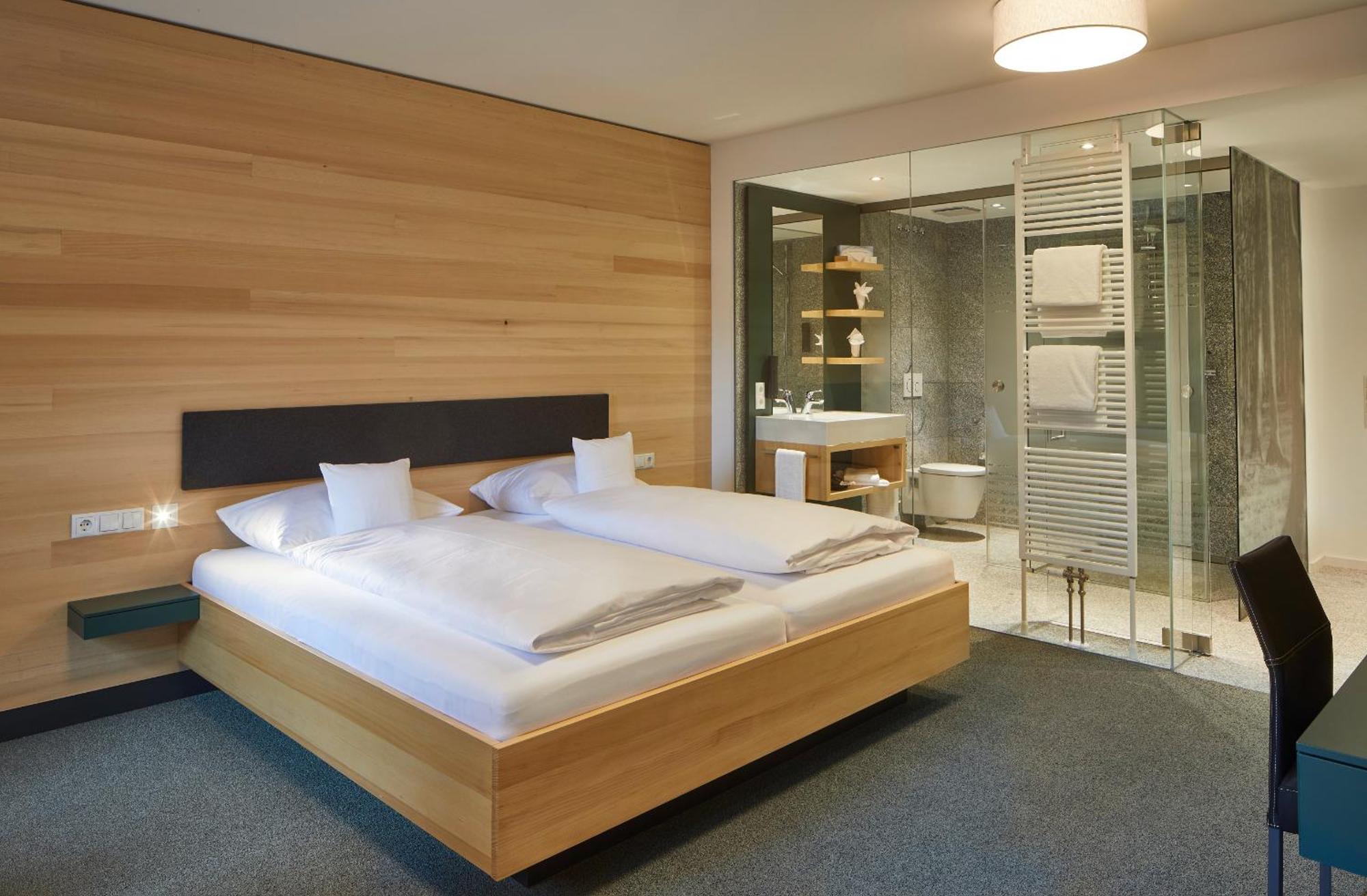 Elzland Hotel 9 Linden Ельцах Екстер'єр фото